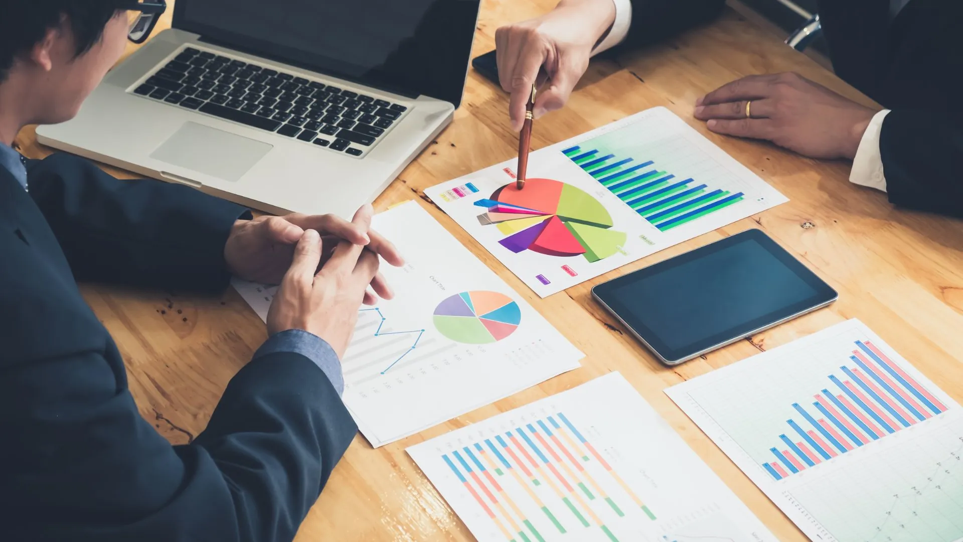 Serviço de consultoria em Business Intelligence da Deepy XZ
